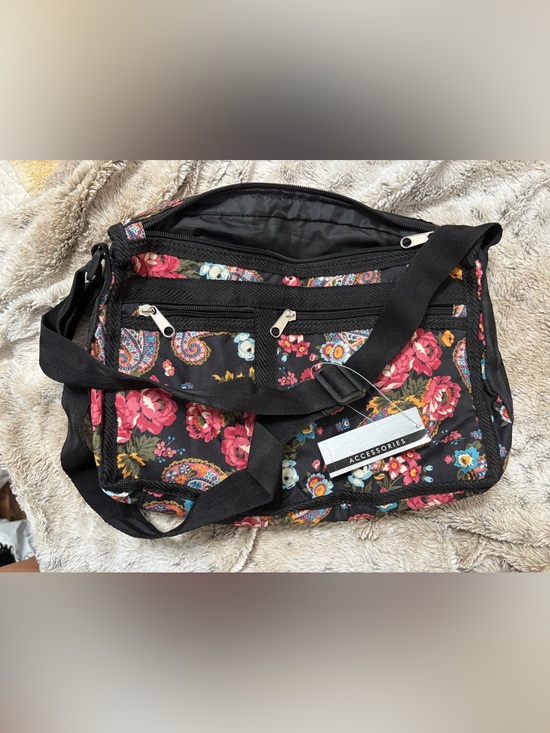 Handbags - Floral/ paisly hobo bag